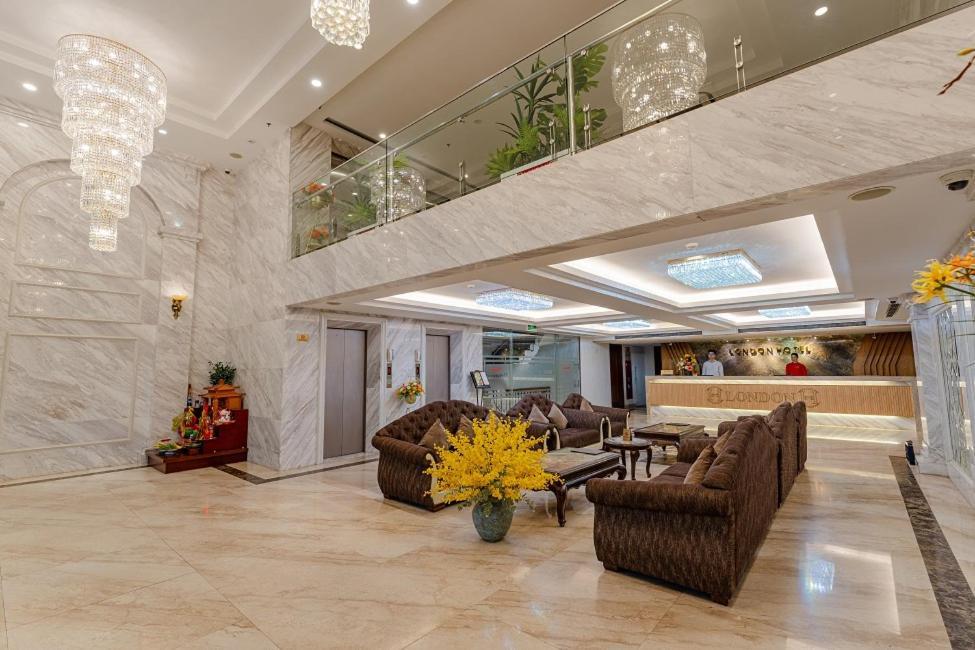 London Hotel